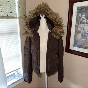 Vintage Y2K Hollister 2000s Faux Fur Lined + Hooded Puffer Snow Jacket